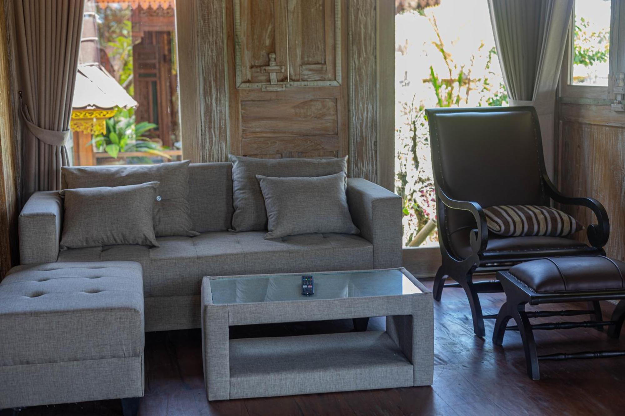 Billys Ayodya Villa Perean エクステリア 写真